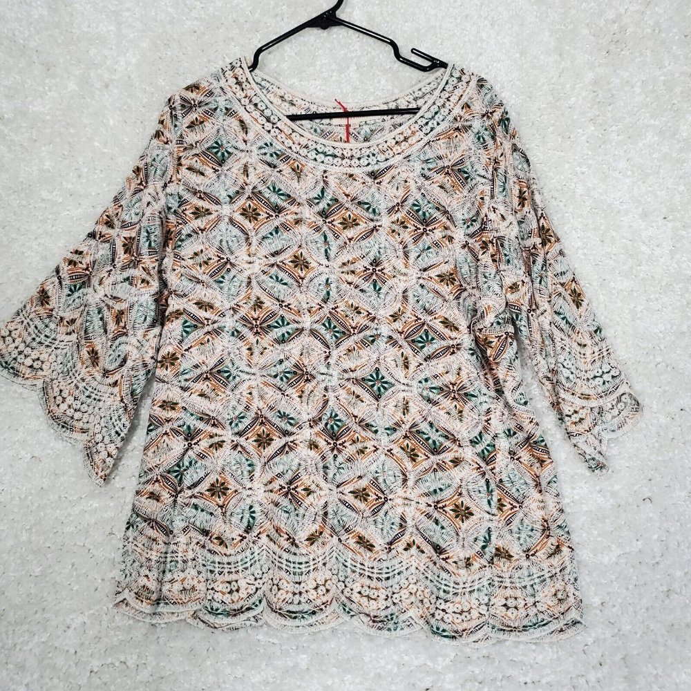 Solitaire Embroidered Top